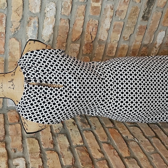 NWT Banana Republic black & white geometric print cut out maxi dress size PS - Picture 6 of 12